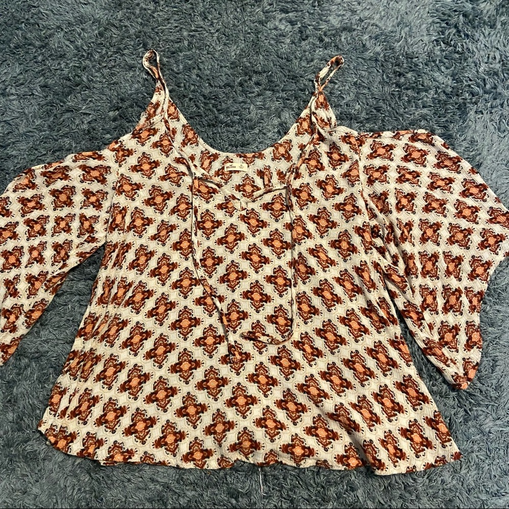 Hollister Top
